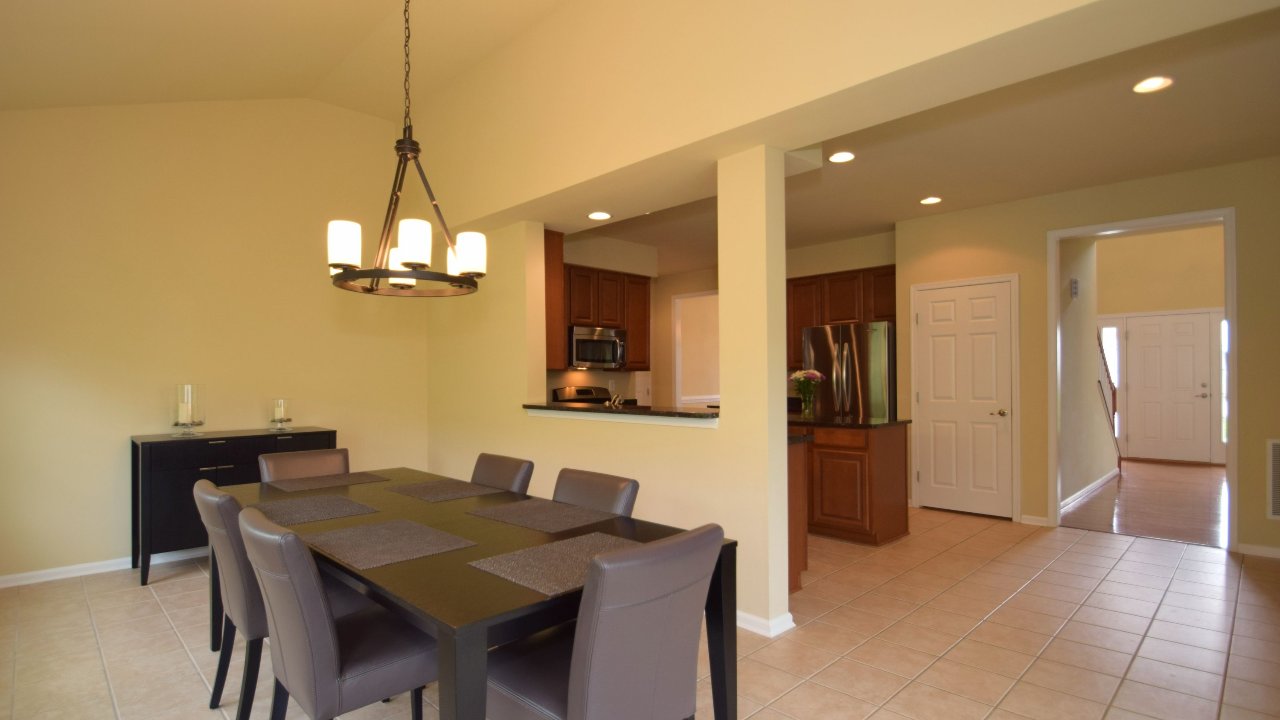 326 Berry Brow Dr, Chalfont, PA, 18914 Scene 3