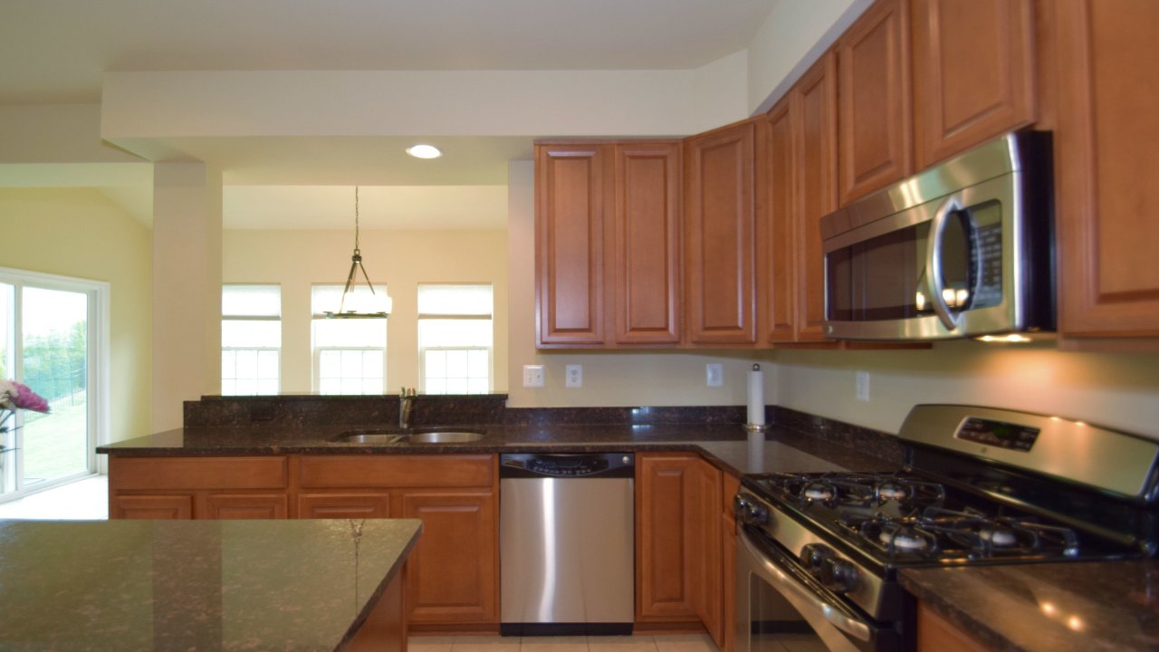 326 Berry Brow Dr, Chalfont, PA, 18914 Scene 2