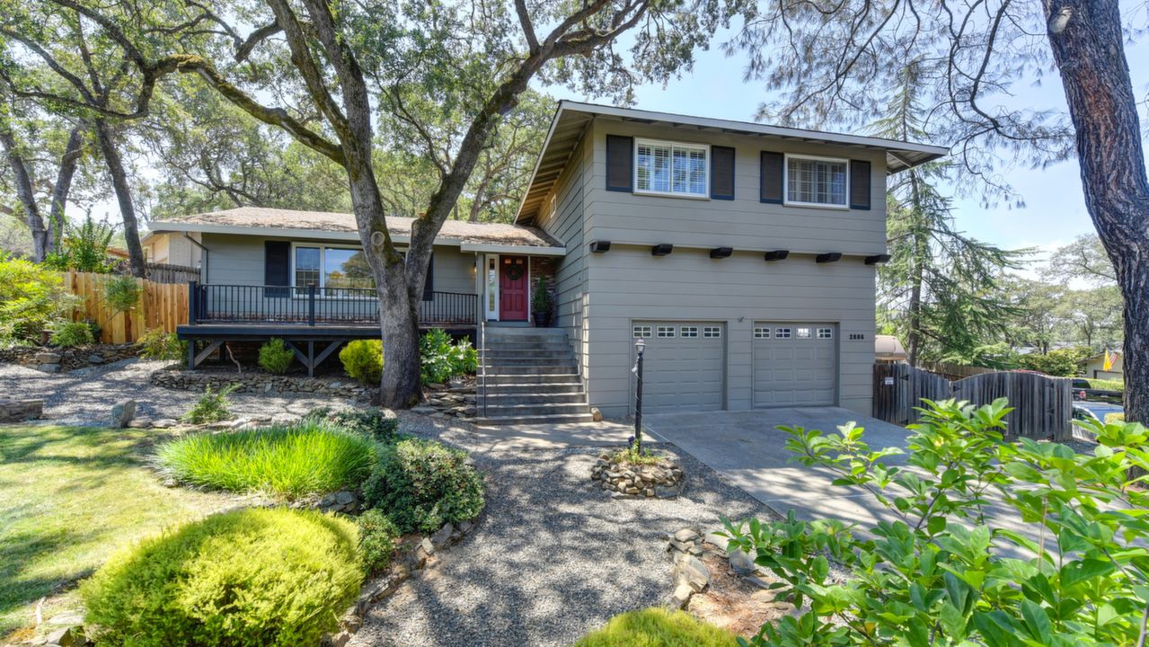 2886 King Edward Dr., El Dorado Hills, CA, 95762 Scene 1