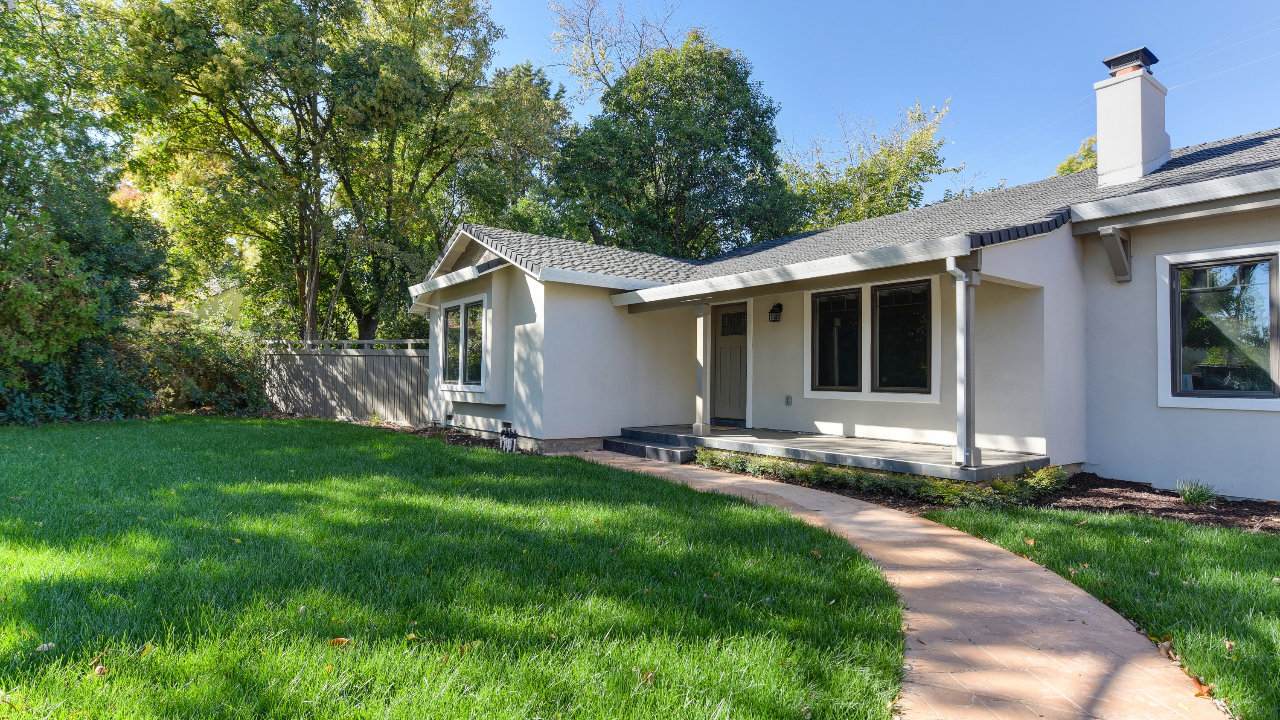 1649 Los Molinos Way, Sacramento, CA, 95864 Scene 4