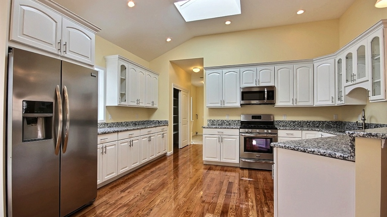 Gourmet Designer Kitchen