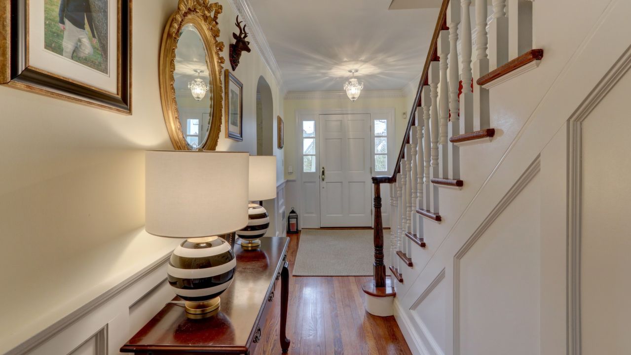 Hallway-Foyer