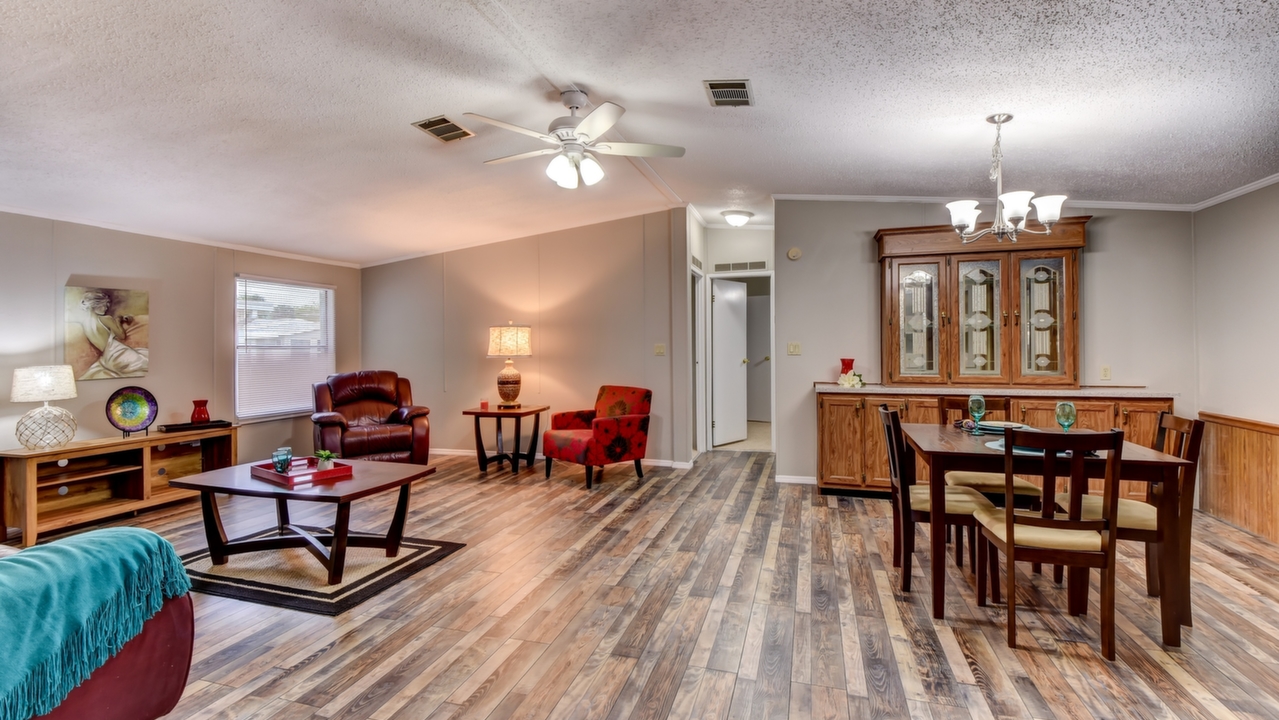 Living / Dining Room