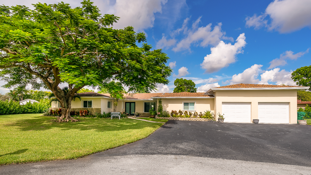 12522-SW-108th-Ct-01