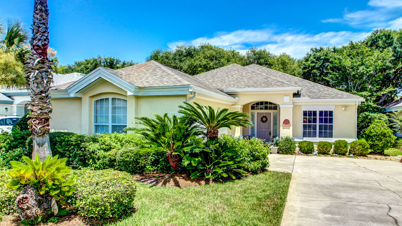 Welcome to 972 Summer Beach 