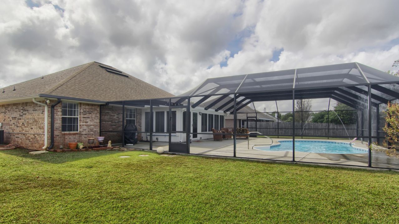 Screened Pool Enclosure