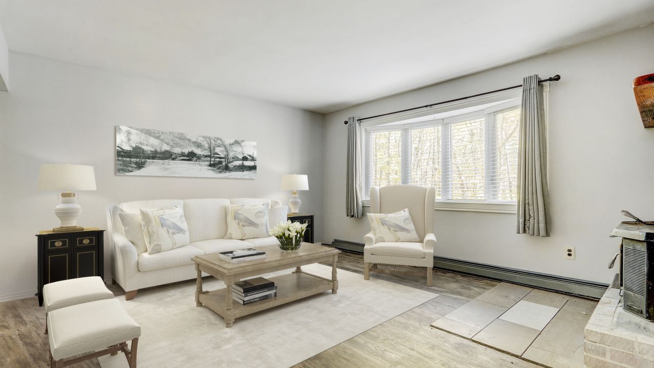 52 Red Maple Rd, Ridge, NY, 11961 Scene 3