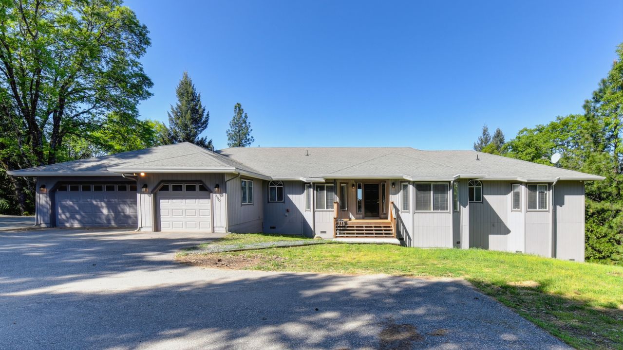 300 Bear River View Lane, Gold Run, CA, 95717 Scene 4