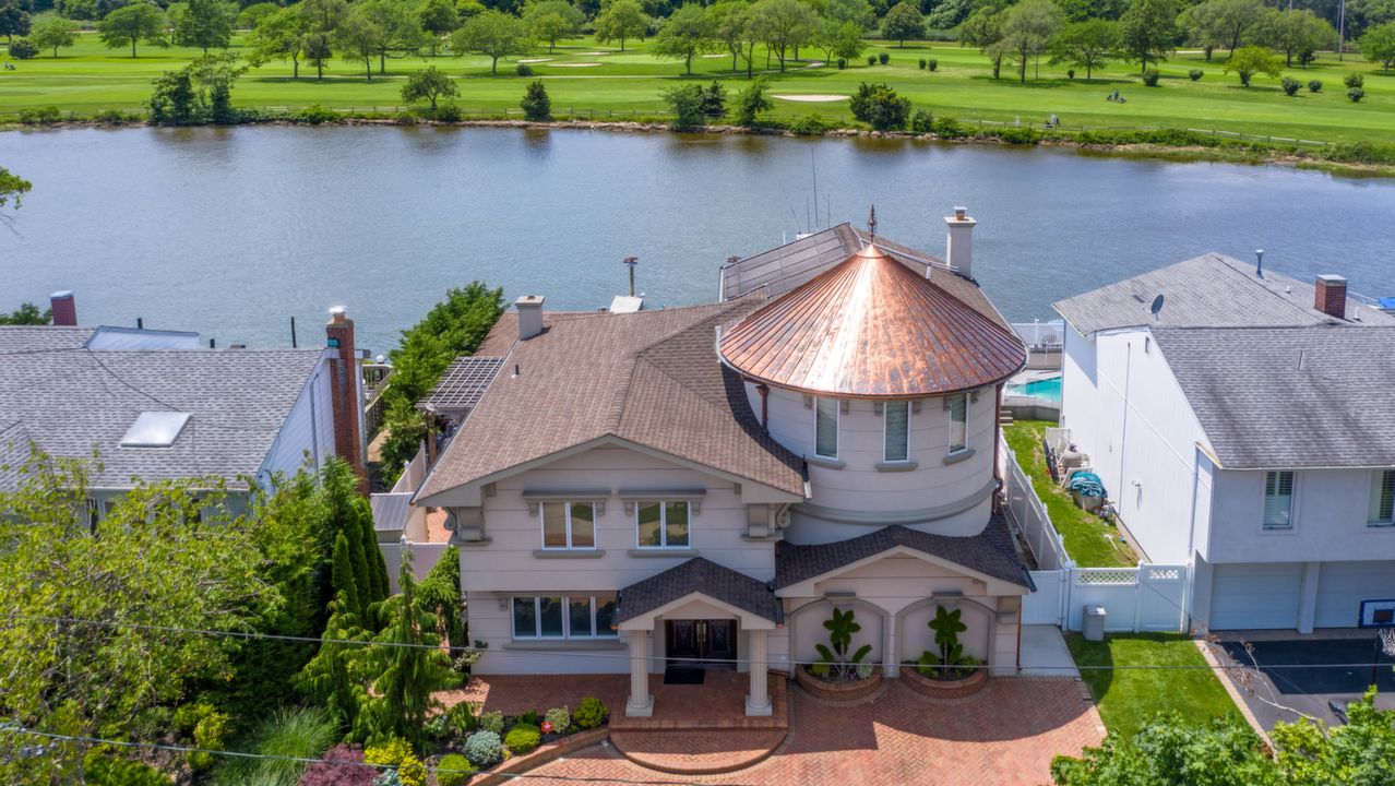 Front of House Aerial