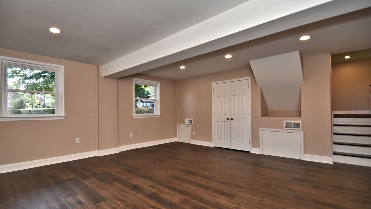 401 Park Dr, Plymouth Meeting, PA, 19462 Scene 4