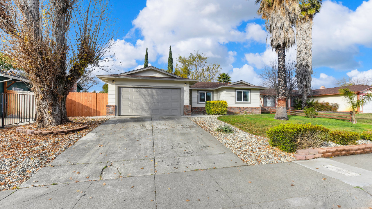 7470 Villajoy Way, Sacramento, CA, 95823 Scene 2