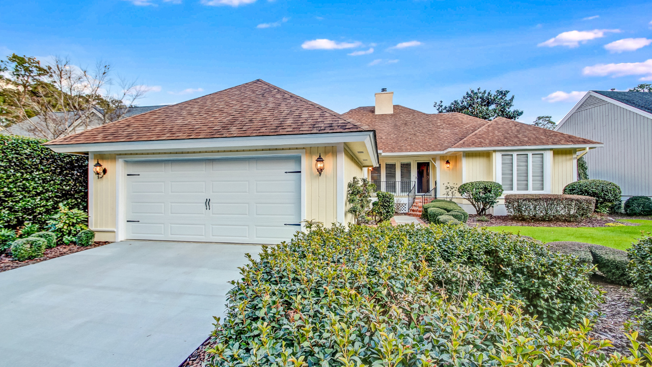 Welcome to 7 Riding Lane!