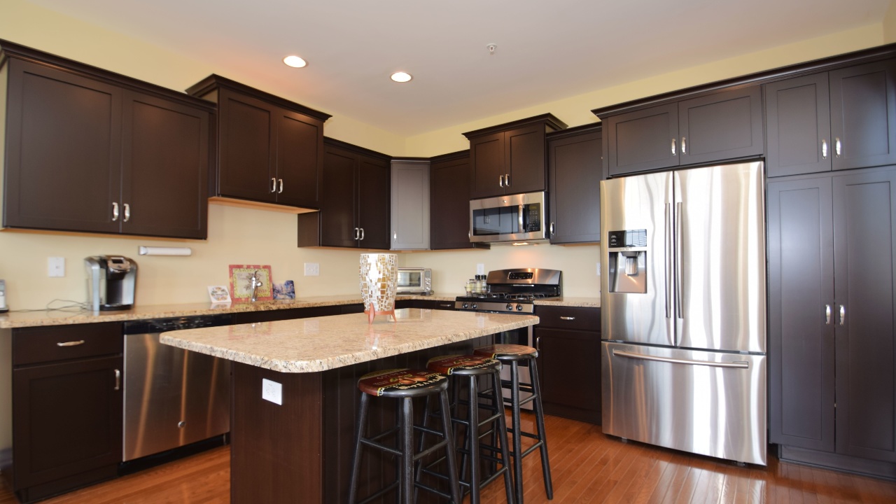 2033 Pleasant Valley Dr, Lansdale, PA, 19446 Scene 2