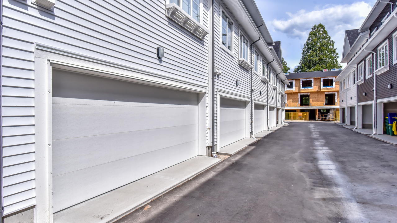 158 171 St., Surrey, BC, V3S 9P5 Scene 2