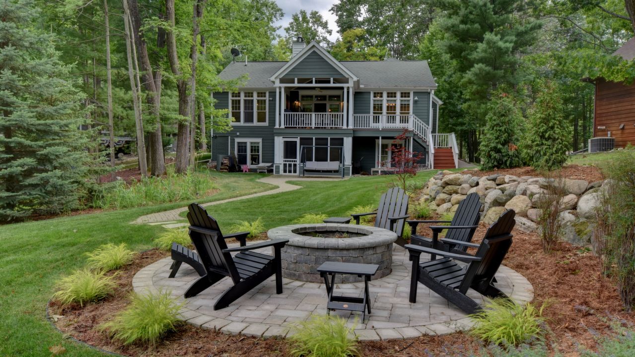 4464 Queens Way, Gladwin, MI, 48624 Scene 1