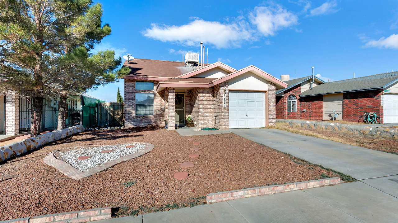 12041 Greenveil Dr, El Paso, TX, 79936 Scene 3