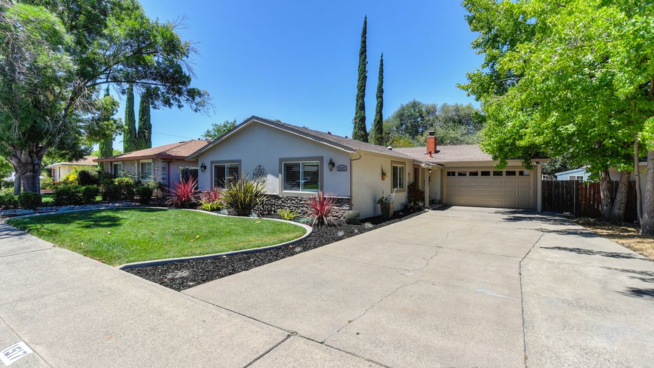 1517 Sierra Gardens Dr., Roseville, CA, 95661 Scene 3