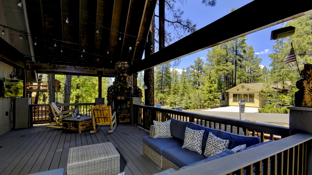 Front Porch, Newly Covered