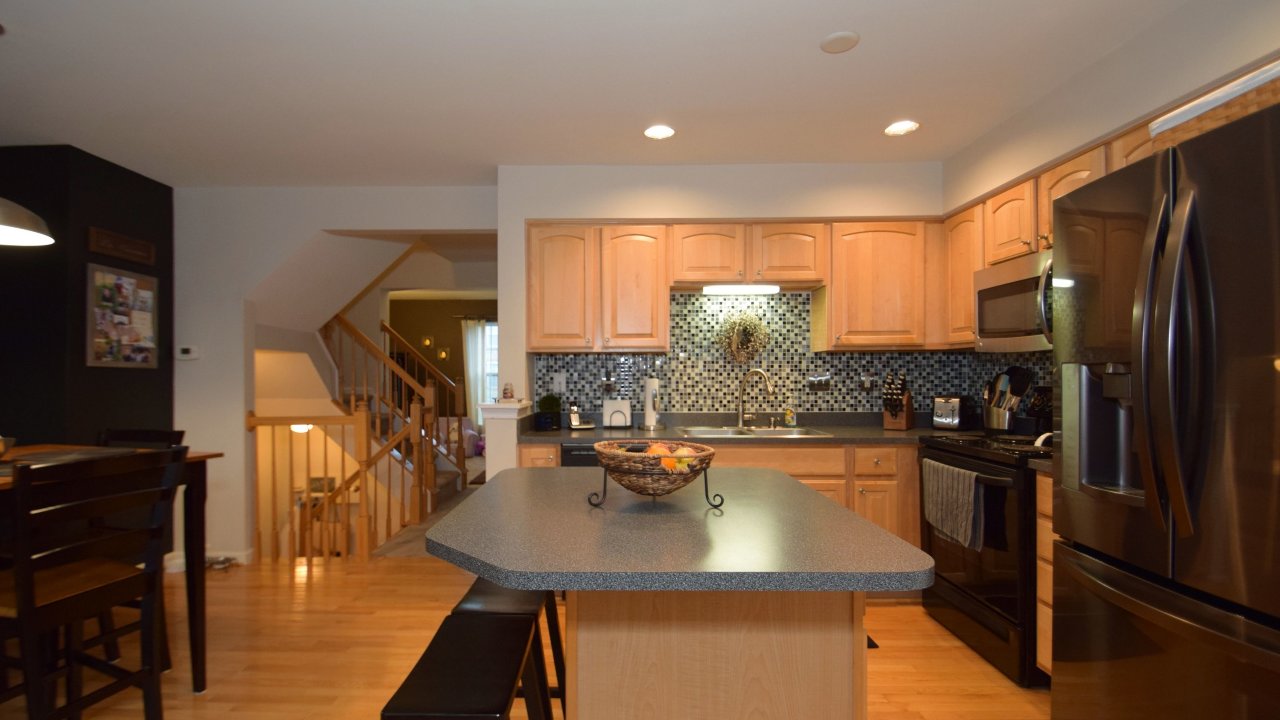 102 Anthony Ct, Montgomeryville, PA, 19454 Scene 3
