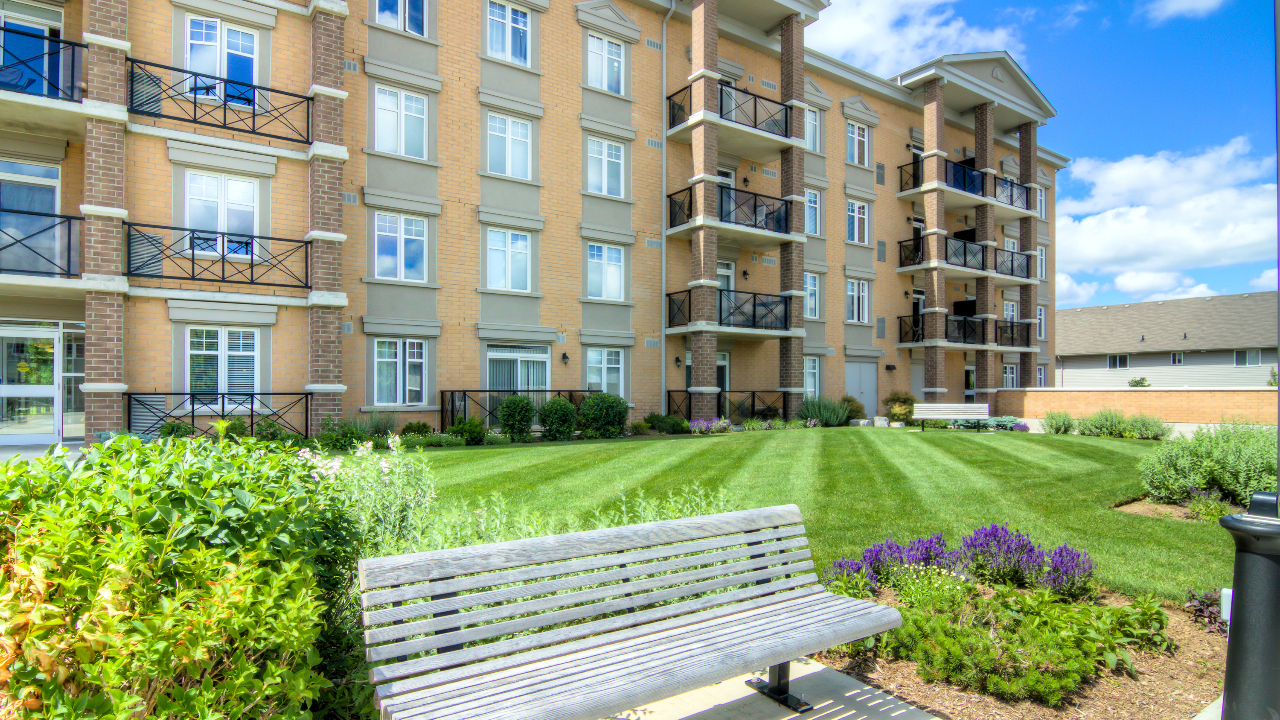 2 Colonial Street, Guelph, ON, N1L 0K8 Scene 2