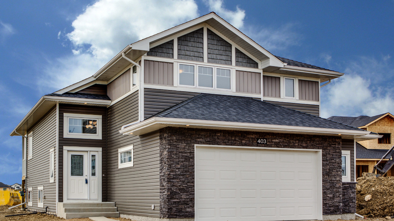 403 Salloum Bay. Saskatoon, SK-101a
