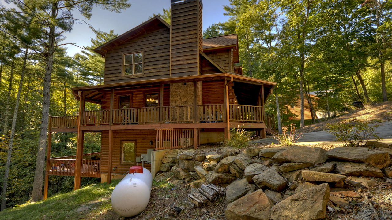 158 Oleta Ct, Ellijay, GA, 30540 Scene 2