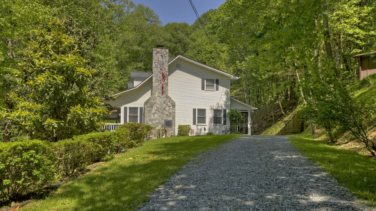 214 Trails End rd, Blue Ridge, GA, 30513 Scene 1