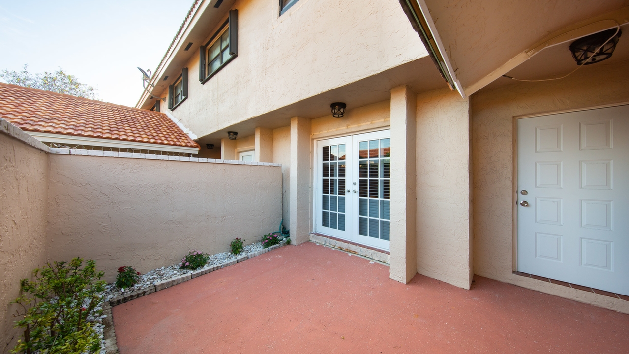 9033-SW-113th-PL-02