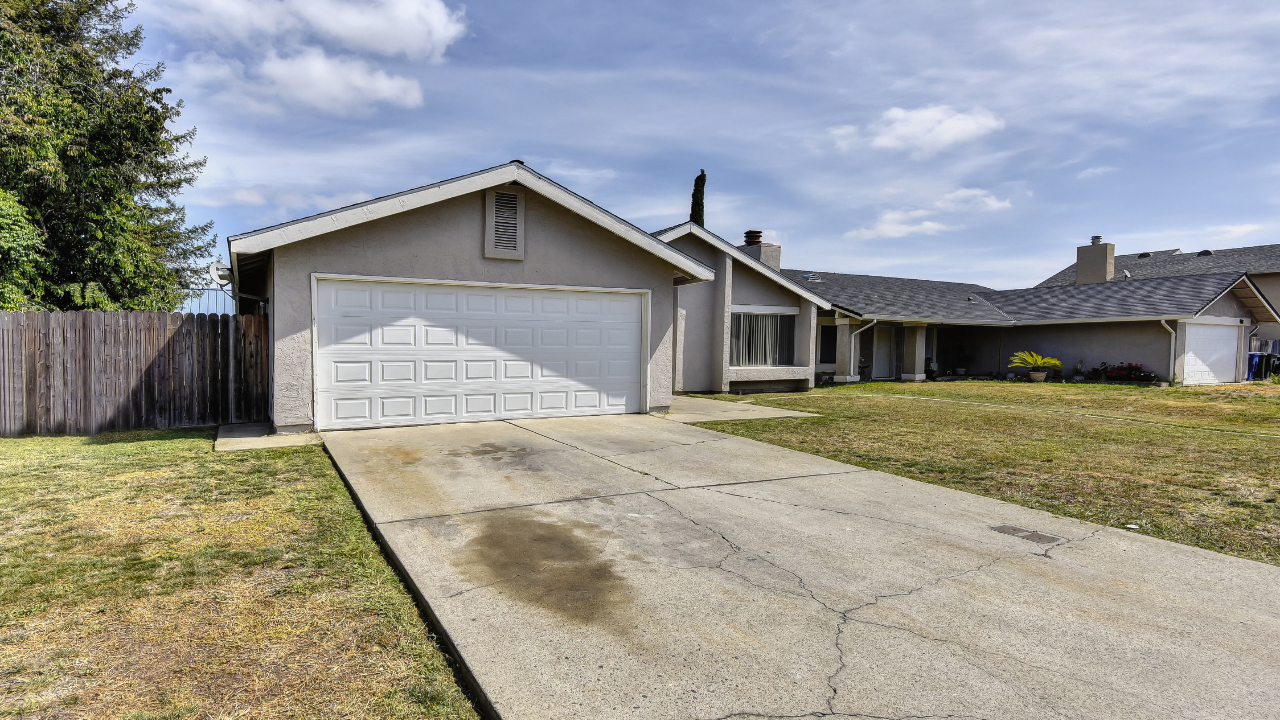 70 Summer Rim Circle, Sacramento, CA, 95823 Scene 3