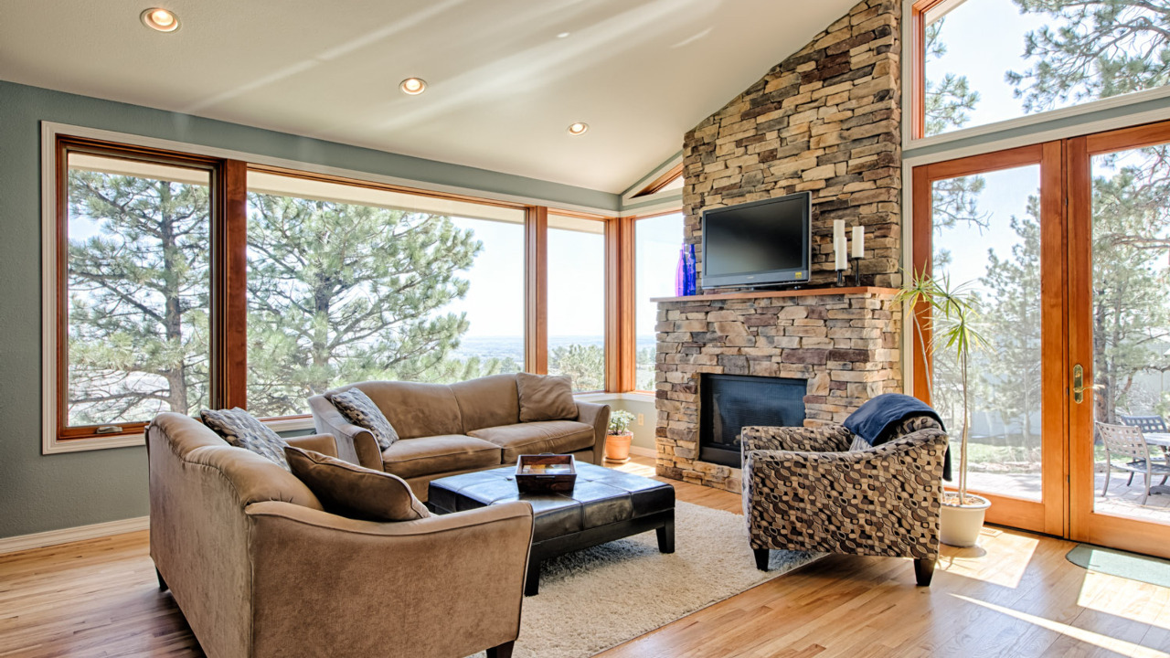 Family Room with Awesome Views