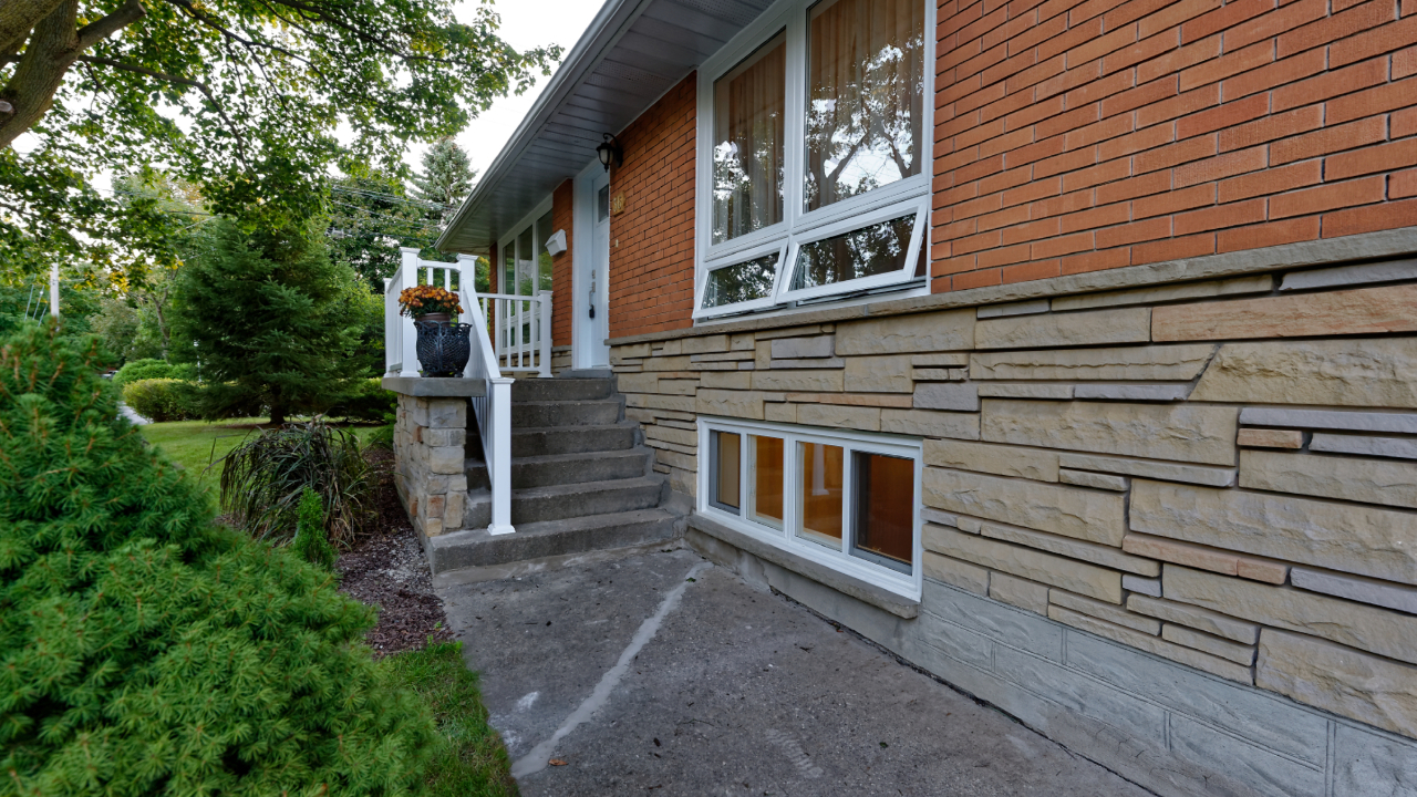 36 Campion Avenue, Guelph, ON, N1H5L6 Scene 2