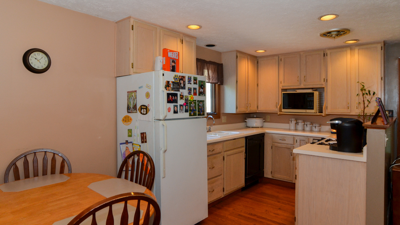 Breakfast Nook KItchen