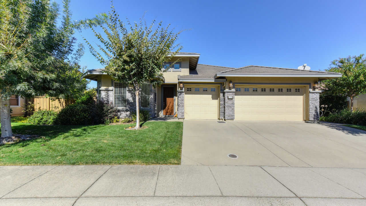 2106 Owl Meadow Street, Folsom, CA, 95630 Scene 1