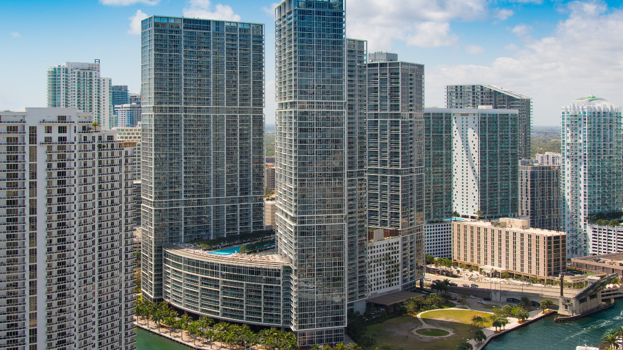Icon-Brickell-#3703-00