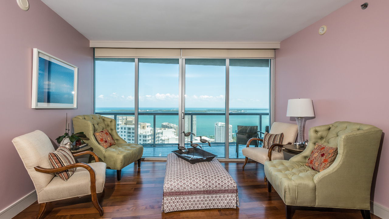 Icon-Brickell-#3703-01