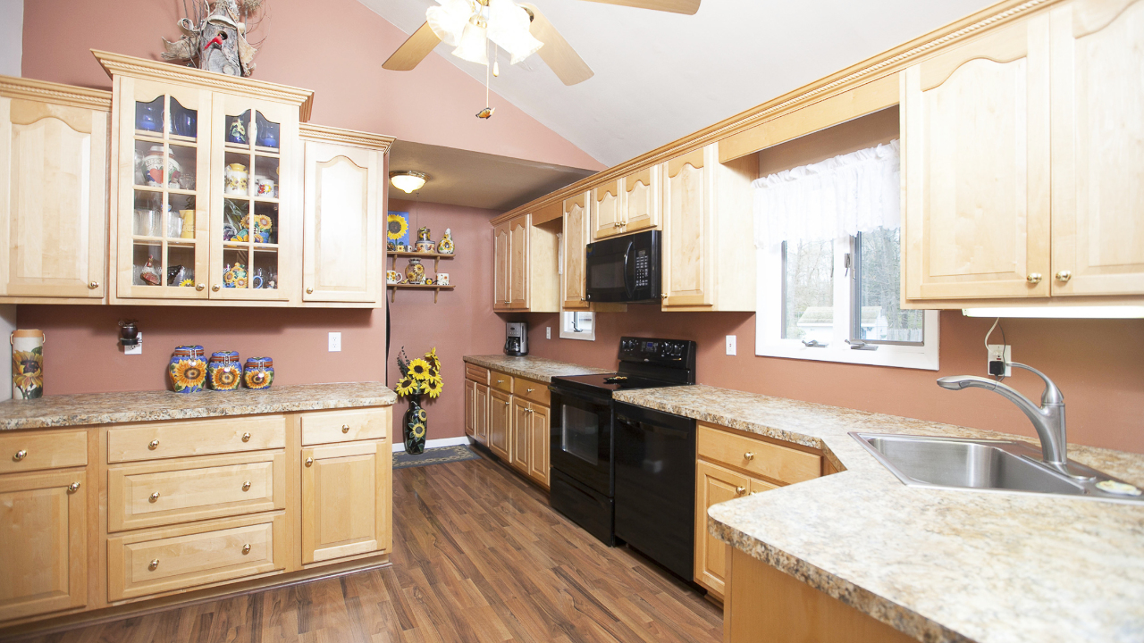 4 Marc Drive, Ridge, NY, 11961 Scene 4