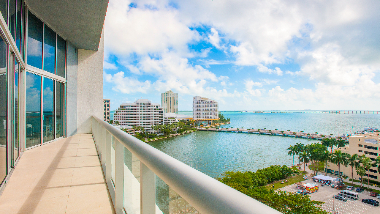 Icon-Brickell-Tower-2-#1405-04