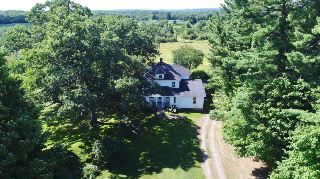 Call Sissy Knopps @ (715) 828-0903