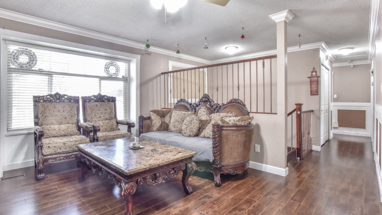 13926 80 Ave., Surrey, BC, V3W 8G2 Scene 2