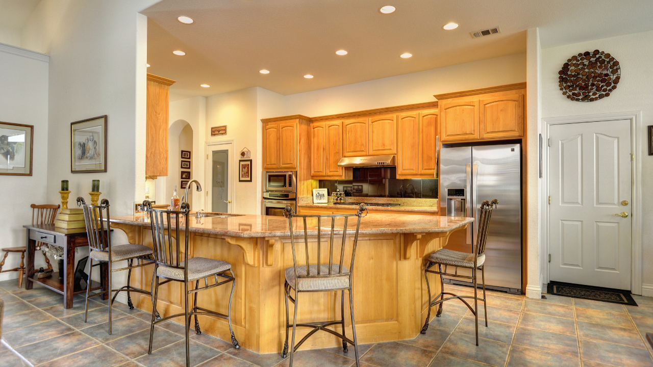 111 Lakeside Way, Folsom, CA, 95630 Scene 3