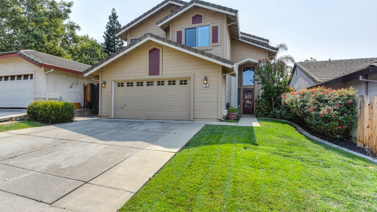 102 Whiting Way, Folsom, CA, 95630 Scene 1