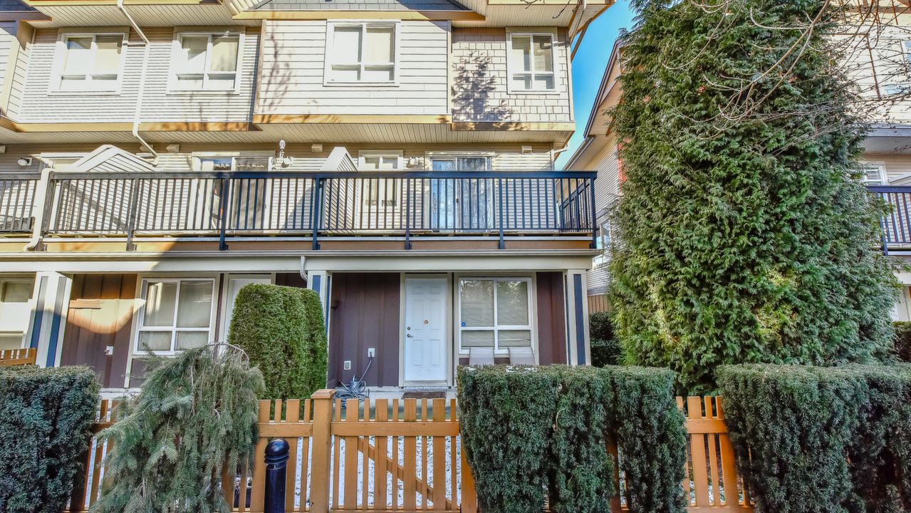 20 7088 191 STREET, Cloverdale, BC, V4N0B4 Scene 1