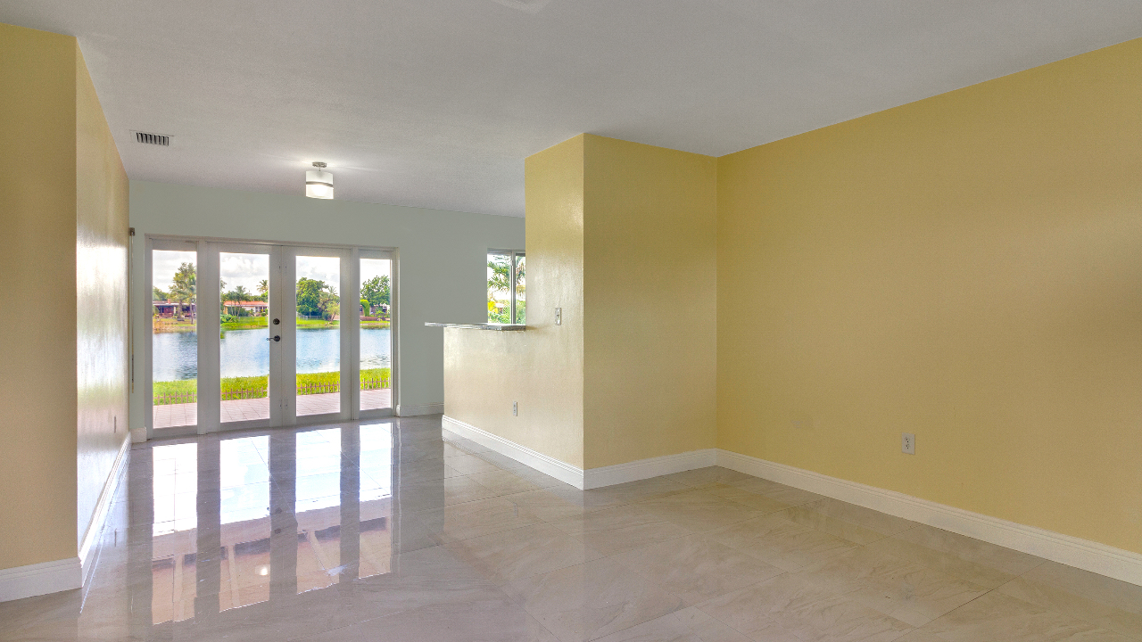 1300-West-82nd-St-04