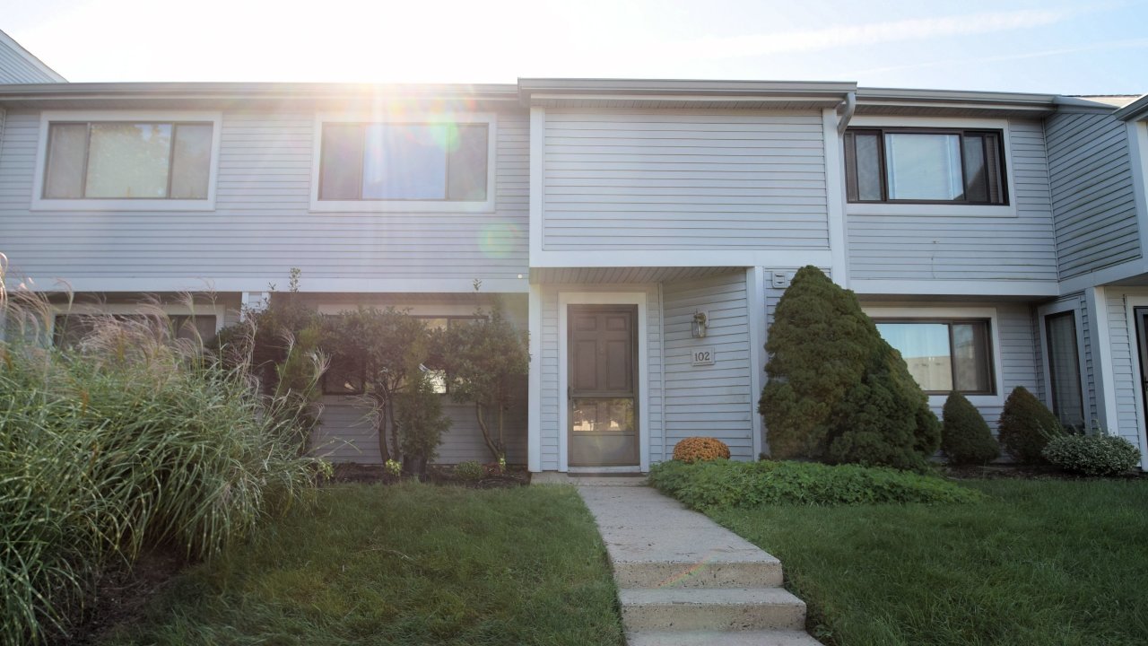 102 Freedom Cir, Harleysville, PA, 19438 Scene 1