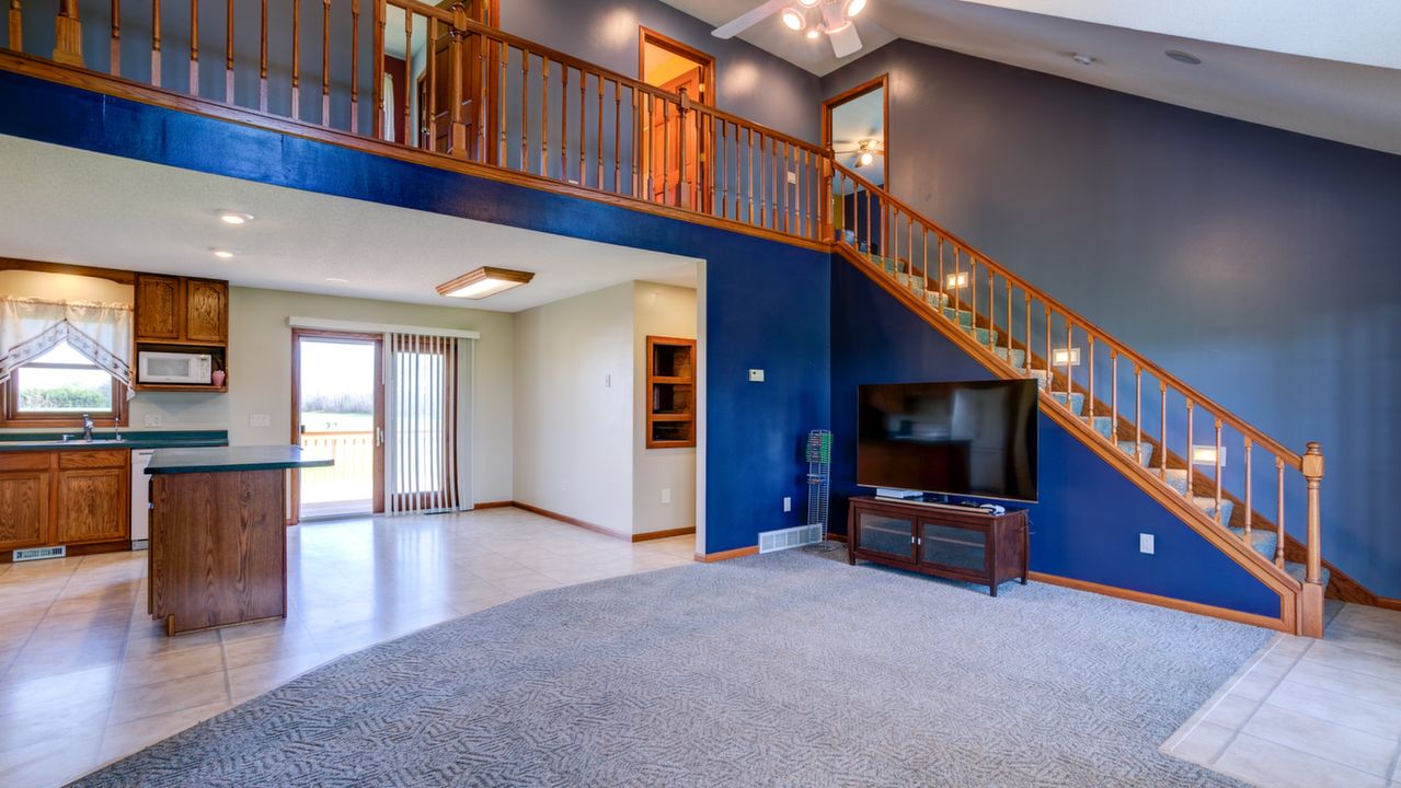 Call Dianna Clark @ (715) 505-0048