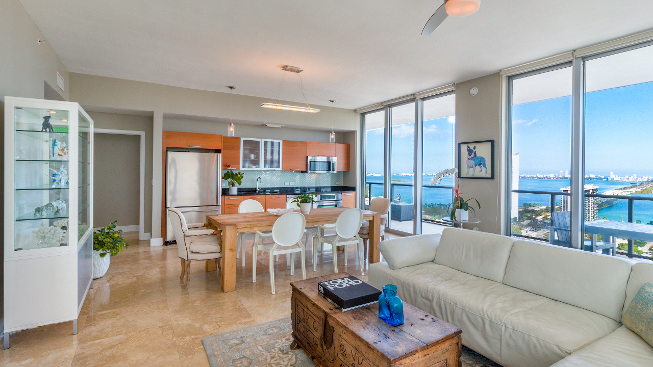 2-Midtown-H2609-01