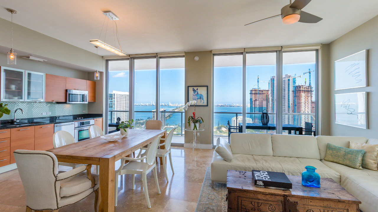 2-Midtown-H2609-02