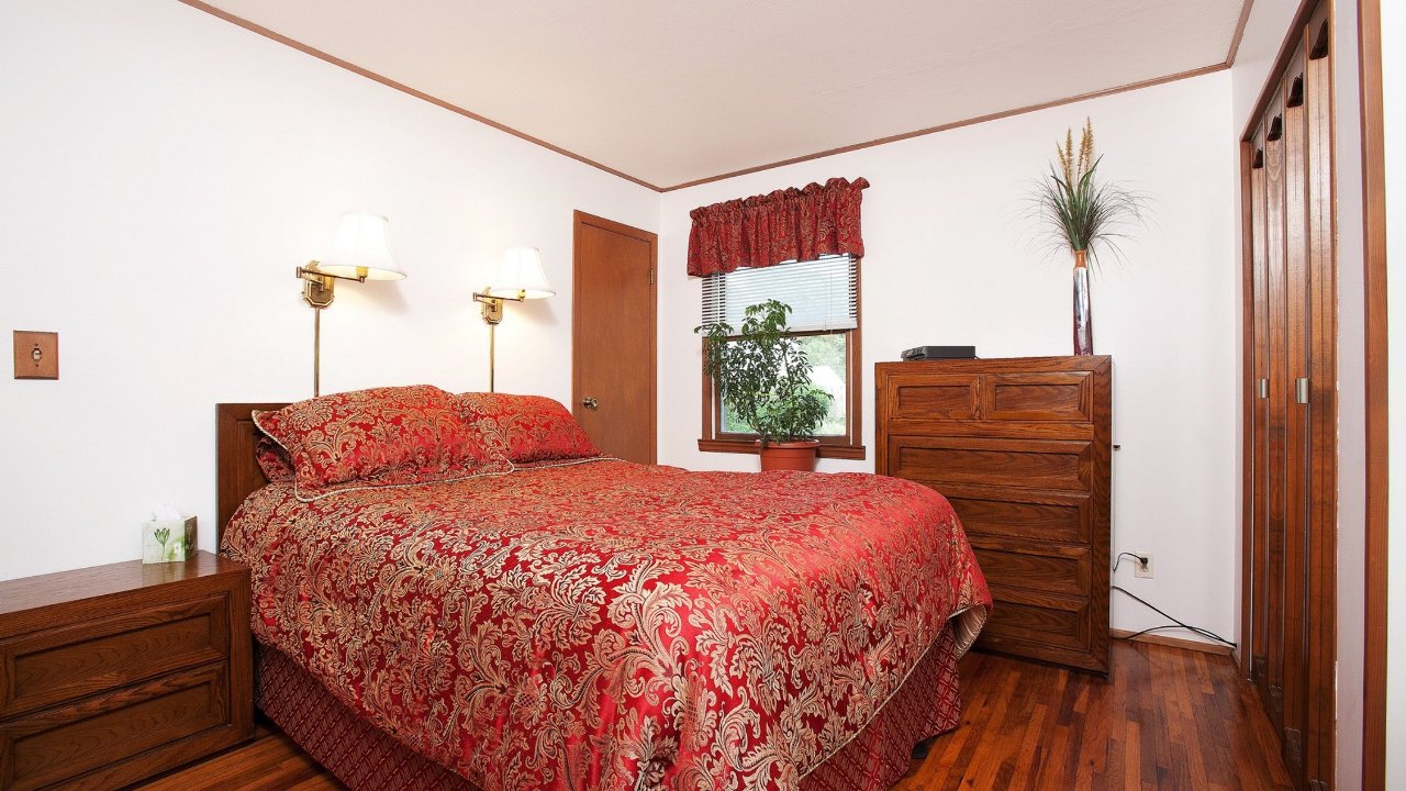 333 Philadelphia Avenue, Massapequa Park, NY, 11762 Scene 4