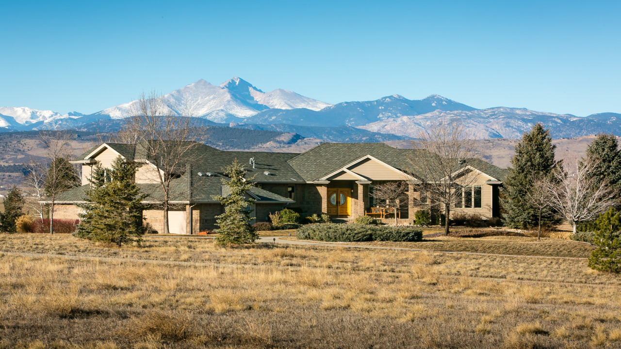 Front Exterior View 1