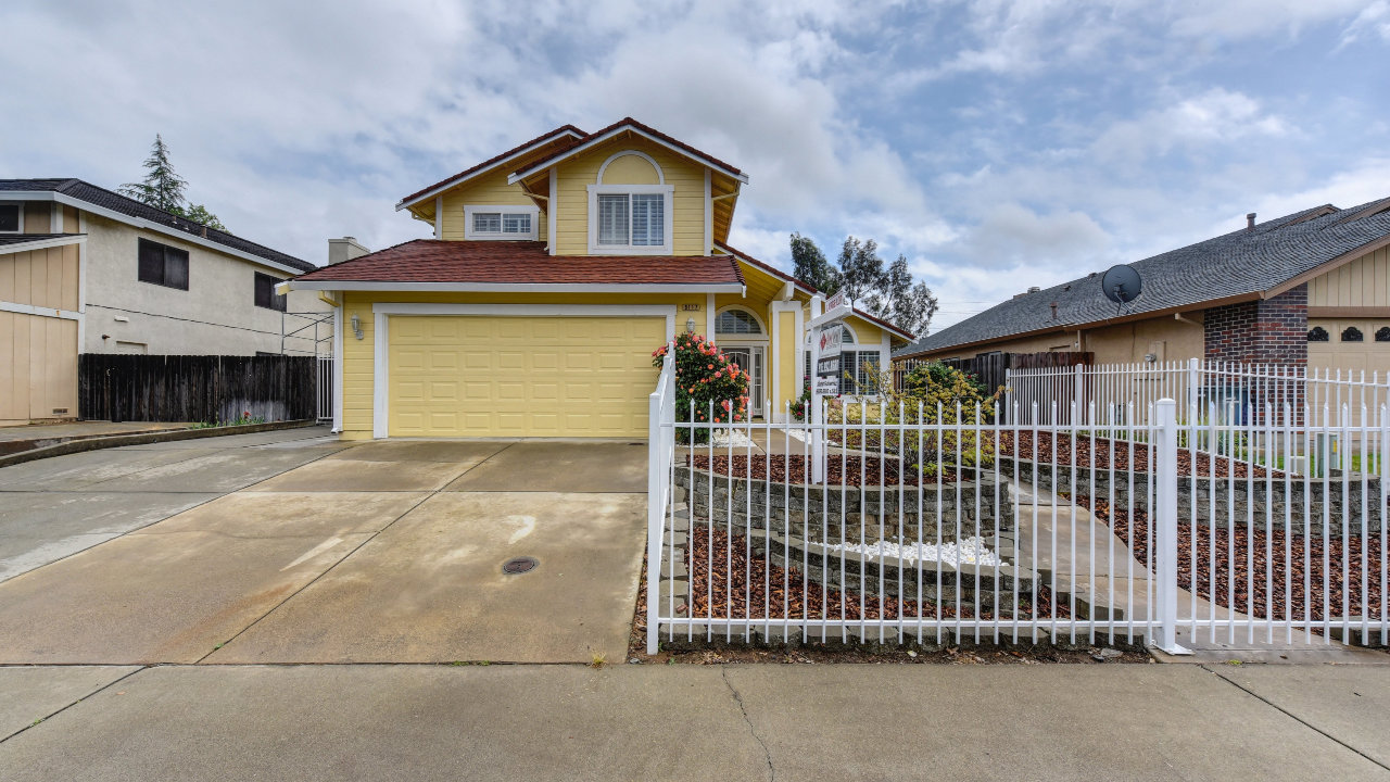 8117 Morgan Hill Way, Sacramento, CA, 95828 Scene 1